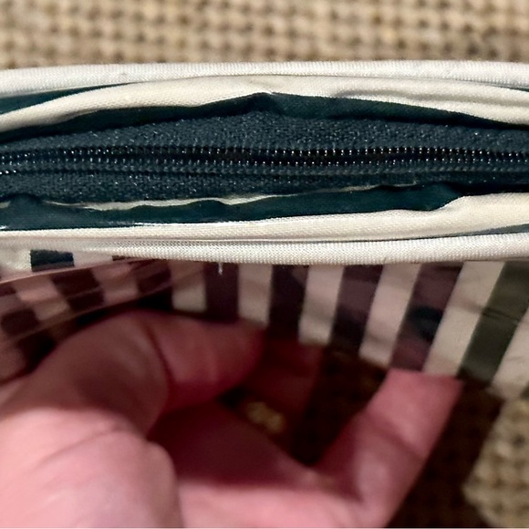 Women’s Striped Travel Cosmetic Case/Bag & Matching Lipstick Holder w/ Mirror - Picture 7 of 16